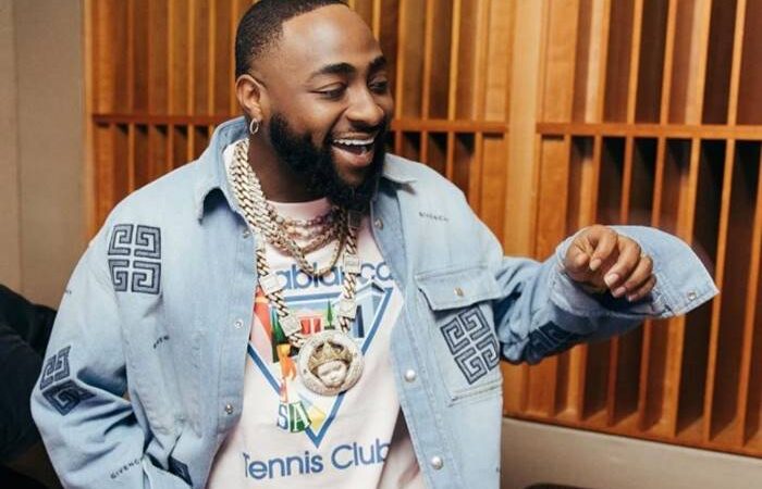 Davido Biography: Nigerian-American Afrobeats Superstar
